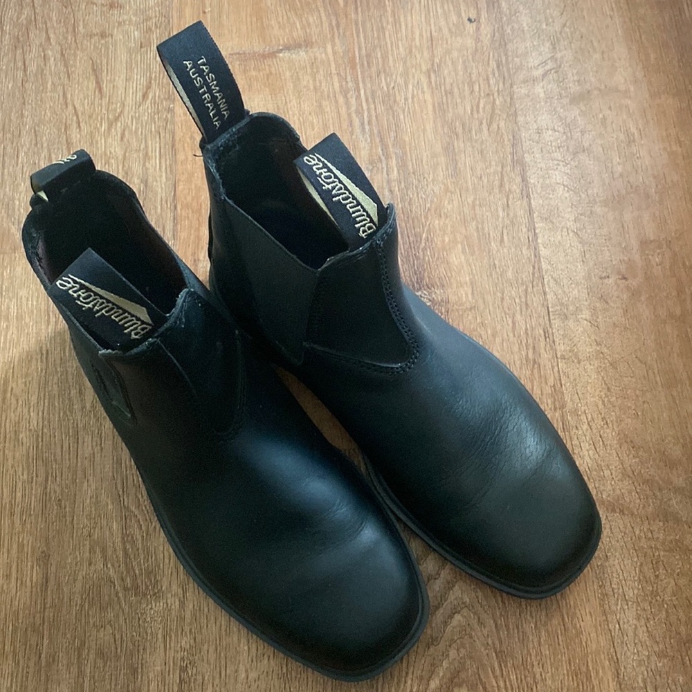 Blundstone 063 womens US size 7